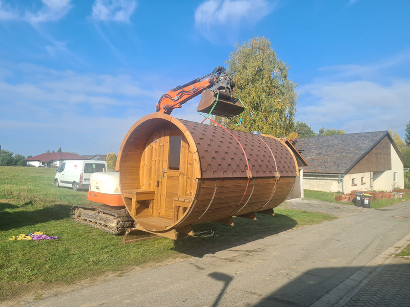 Gartensauna von GW24 bei Kunden im Garten – Foto 6